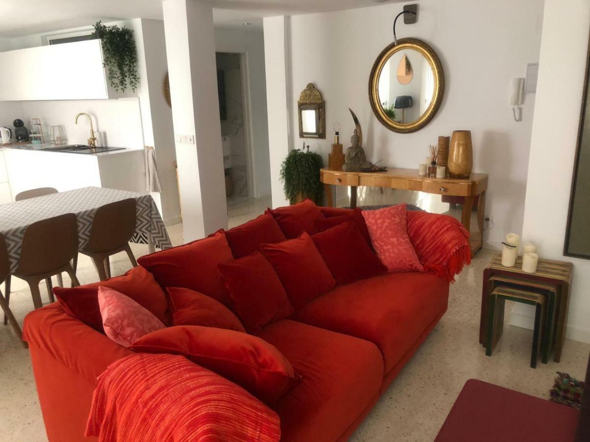 Apartment Masai Victoria Beach. A 100 Metros De La Playa.